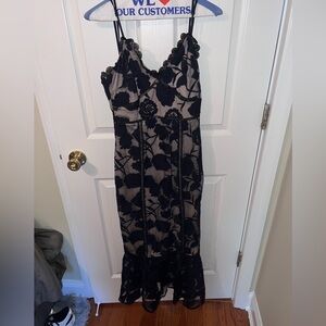 Lulus navy blue lace dress